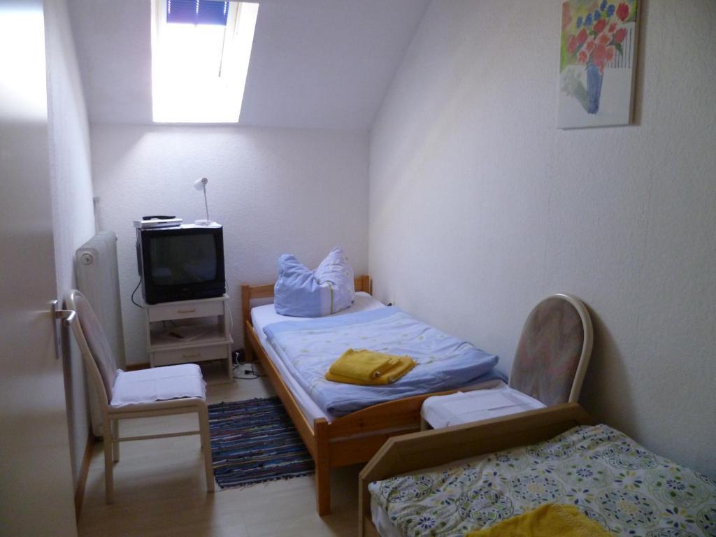 Hotel Rotbuche Westoverledingen Δωμάτιο φωτογραφία